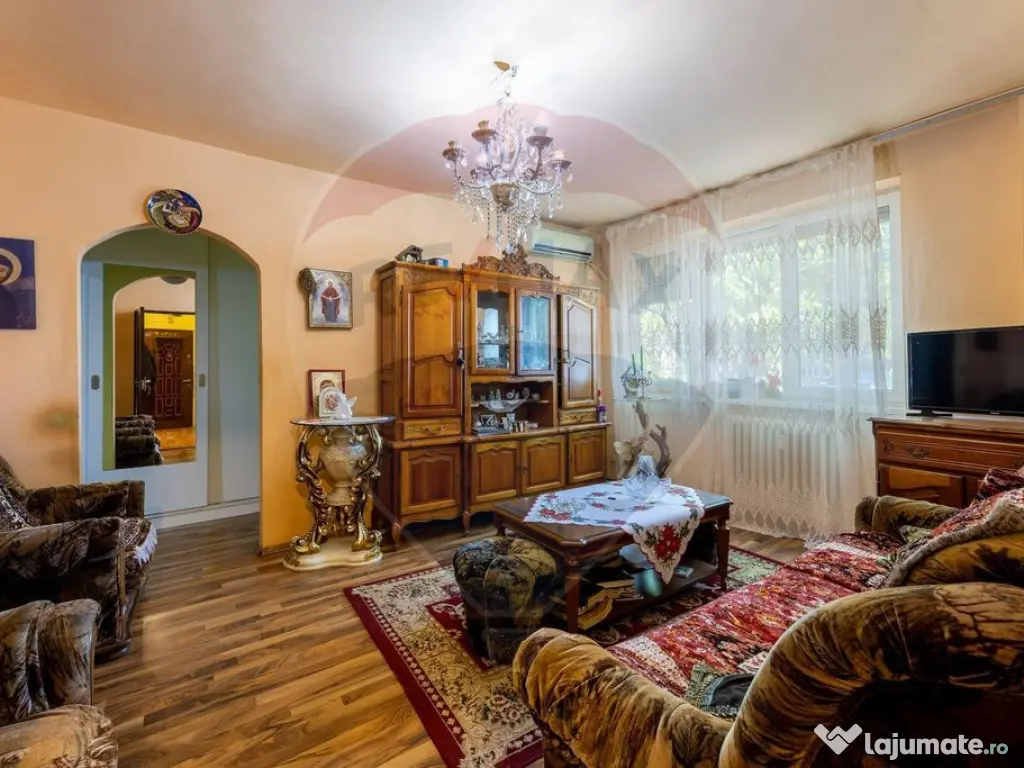 Apartament 3 camere de închiriat în zona P-ta Garii 