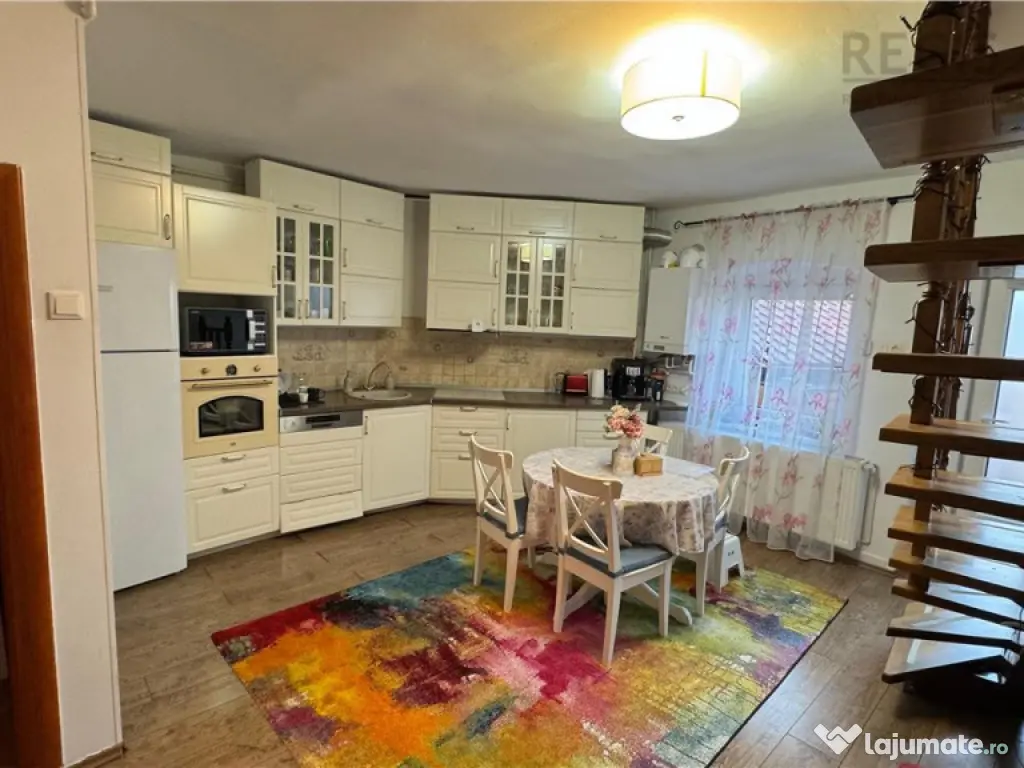 Apartament 5 camere centru vechi Poarta Schei, Pet Friendly 