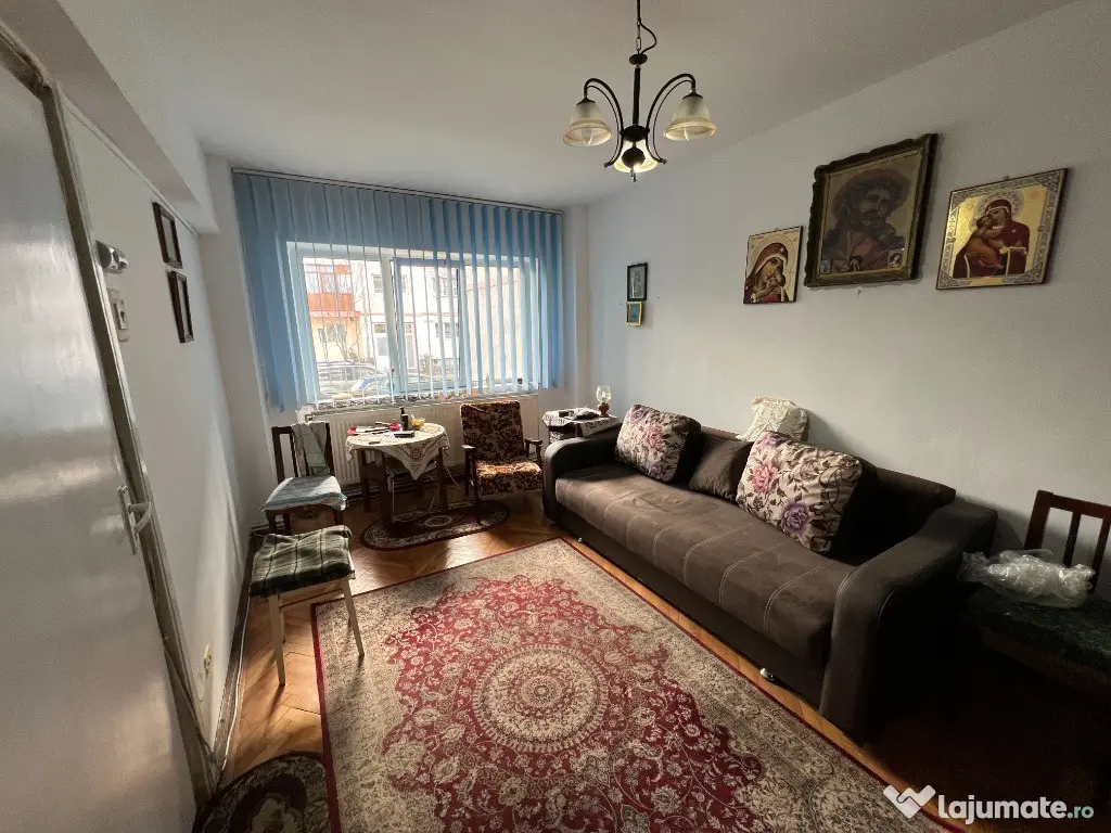 Garsonieră de închiriat – Zona Cireșica (Str. Siretului) 