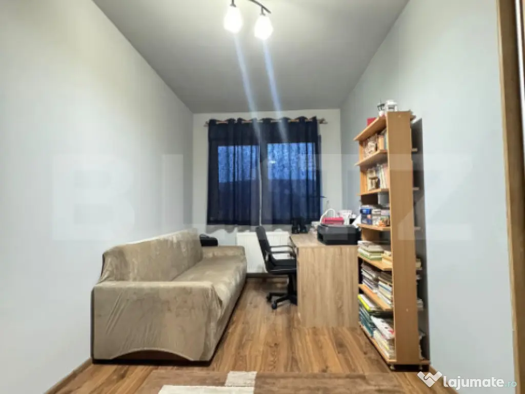 Apartament 3 camere, 60mp, 2 balcoane, etaj intermediar, Som 