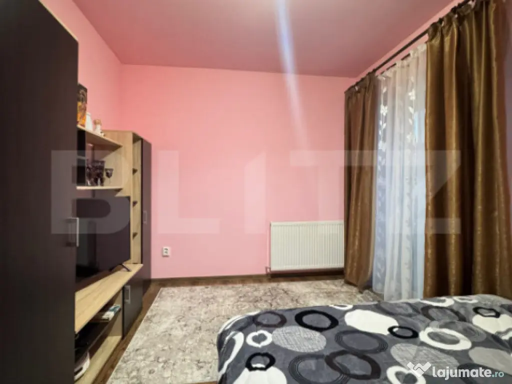 Apartament 3 camere, 60mp, 2 balcoane, etaj intermediar, Som 