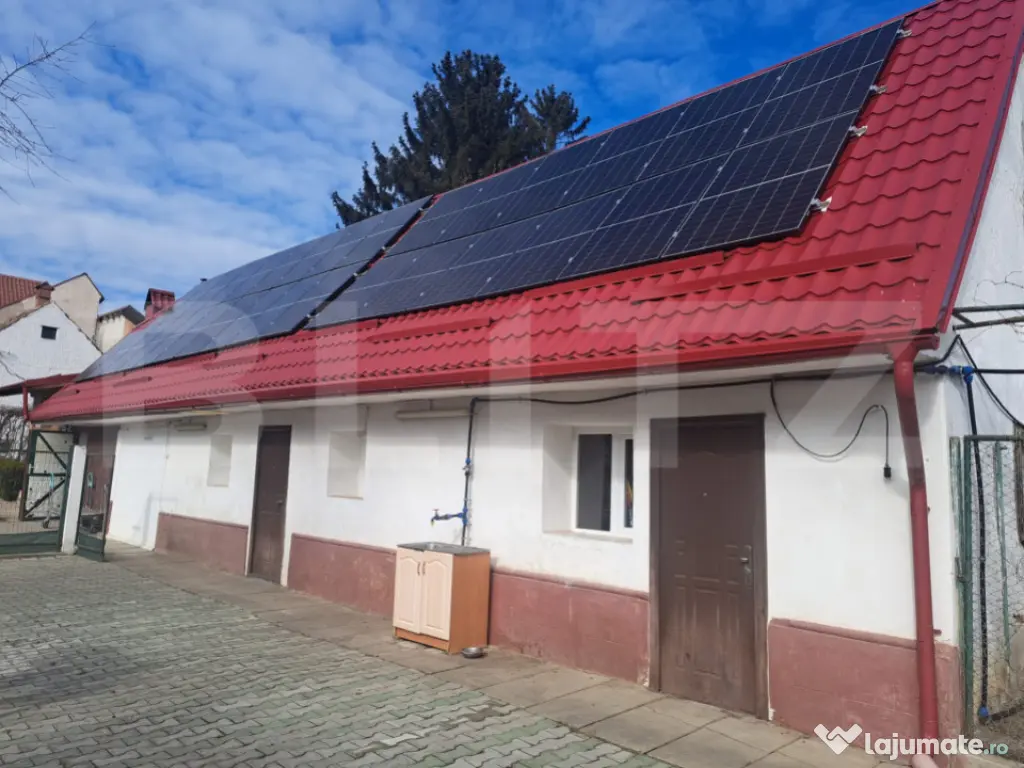 Casă săsească renovată integral, 2200 mp teren, ideală