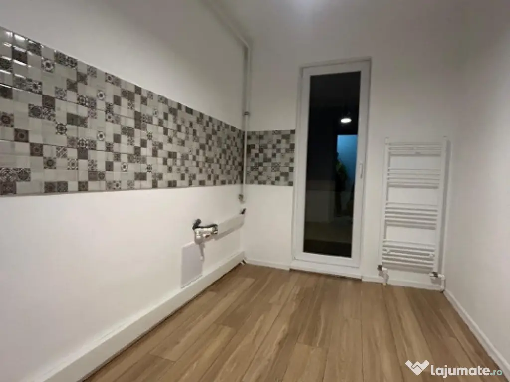 Apartament 2 cam, decomandat, renovat integral, balcon, zona ITC! 