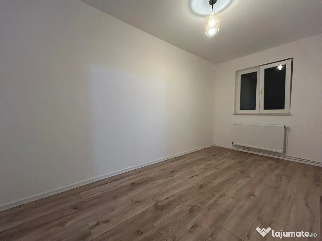 Apartament 2 cam, decomandat, renovat integral, balcon, zona ITC! 