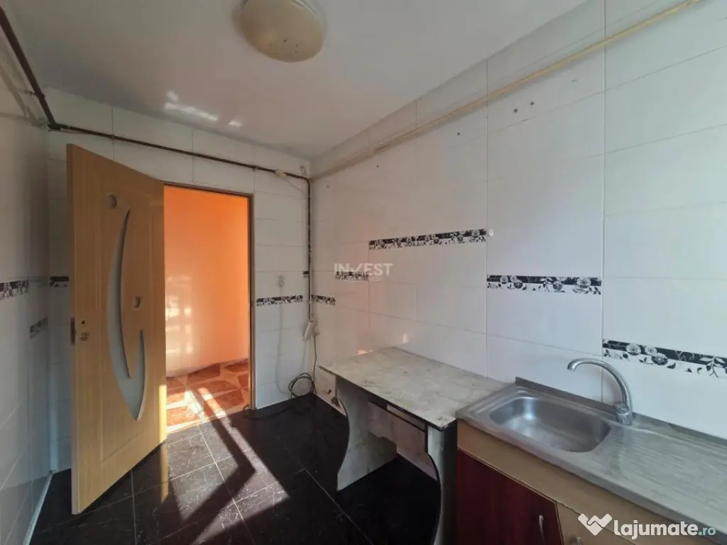 APARTAMENT-3 CAMERE-PIATA DACIA 