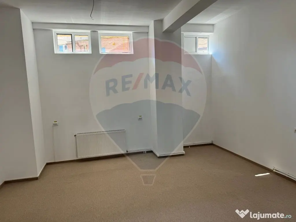 Spațiu comercial reprezentativ – Central, Brașov | Pa...