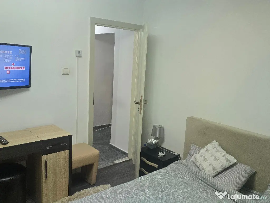 Vand apartament 2 camere decomandat,Deva, Decebal (Zamfirescu), parter