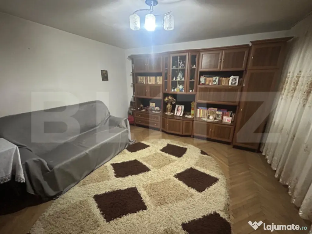 Apartament 3 camere, 67 mp, zona Micro 5