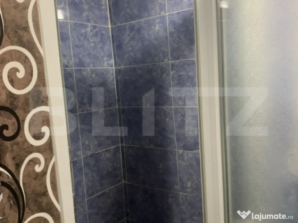 Casă de vânzare în Zărnești – zonă retrasă, lângă