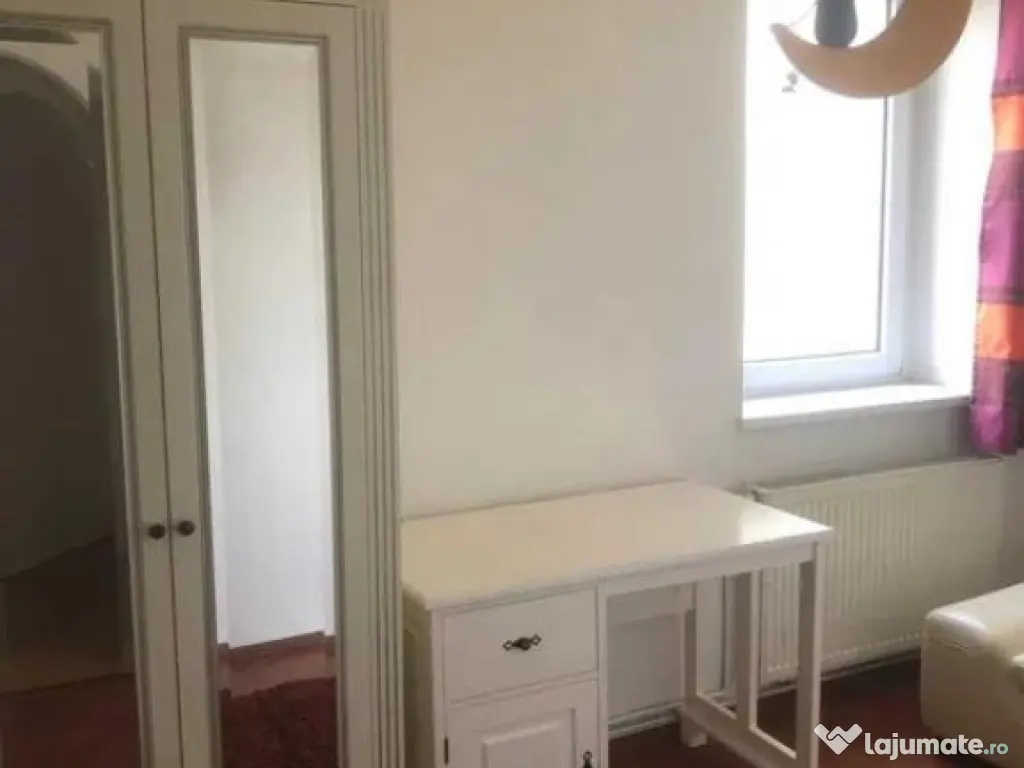 Apartament 3 camere zona Aula Universitatii 