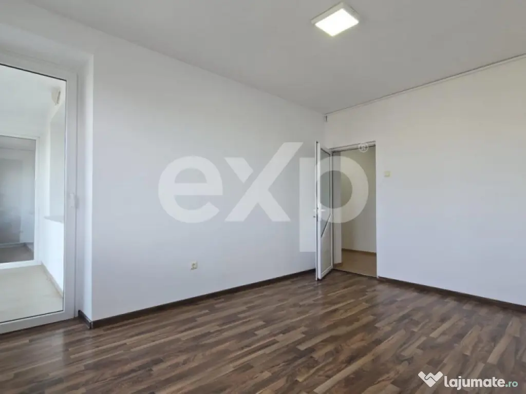 Spațiu comercial de închiriat, 60mp, Centrul civic- Toamne 