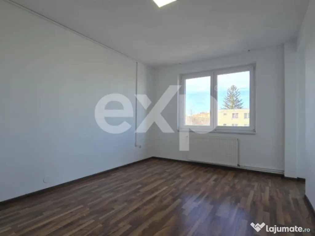 Spațiu comercial de închiriat, 60mp, Centrul civic- Toamne 