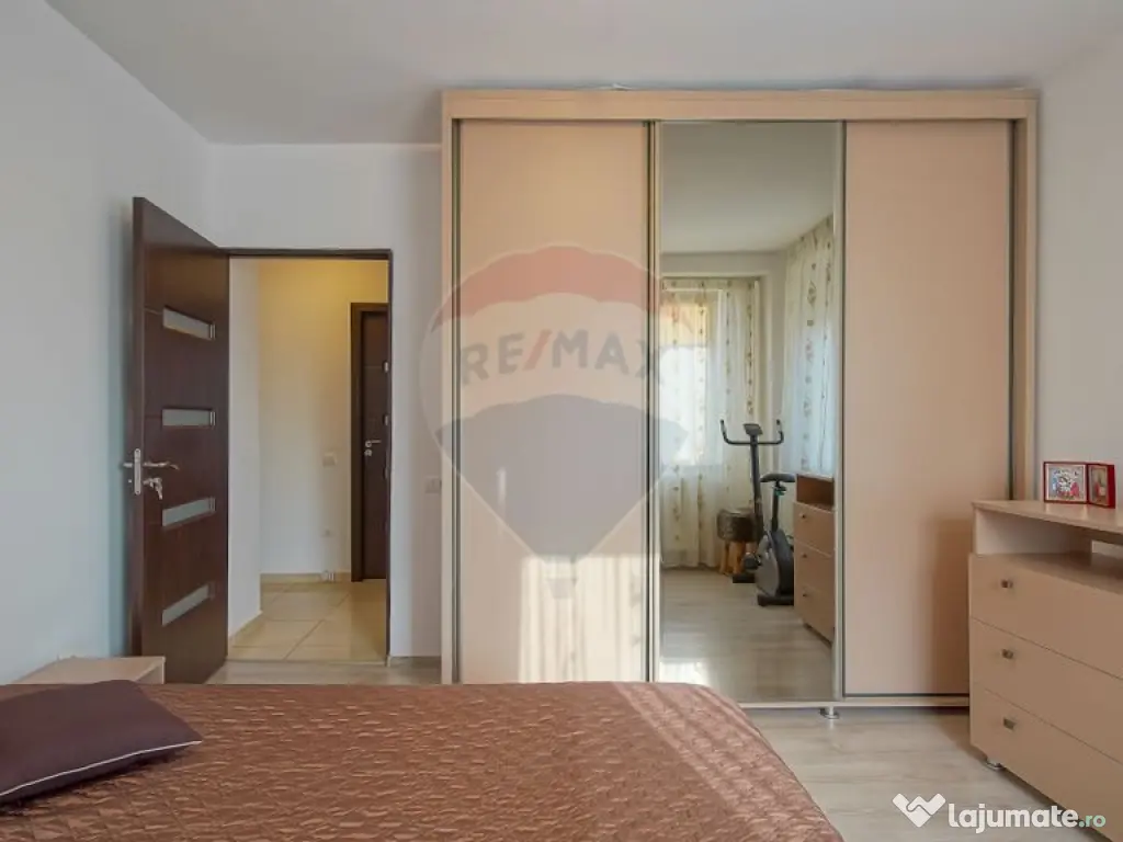 Comision zero! Apartament cu 3 camere, Grivitei, vedere p... 