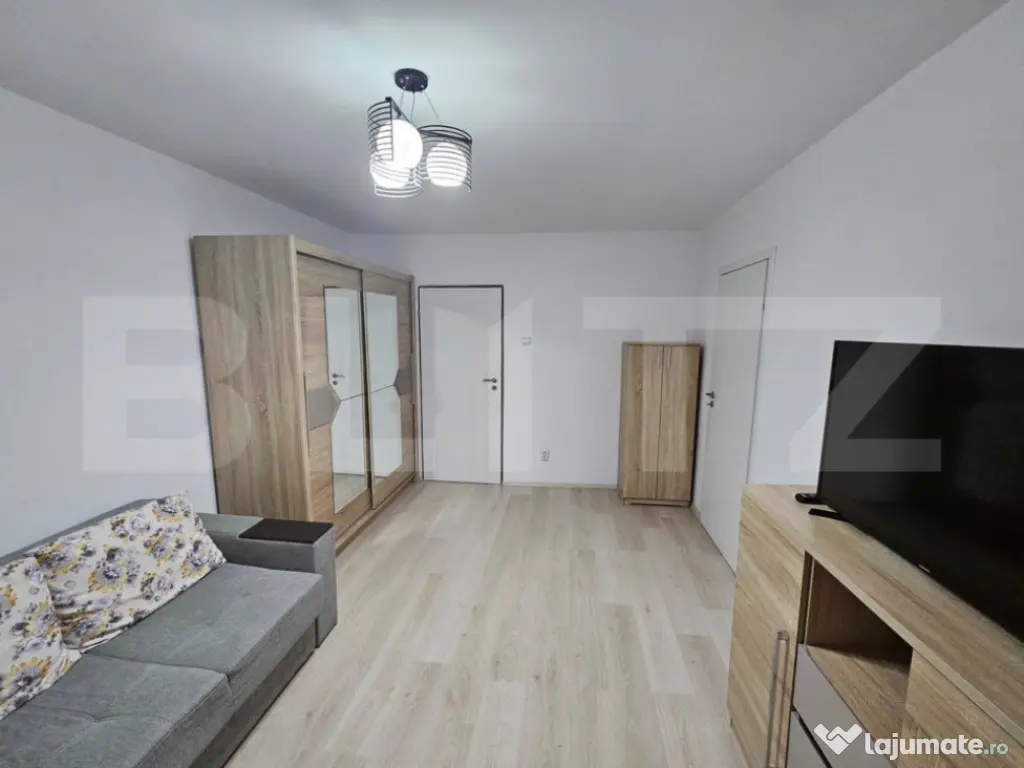 Apartament 2 camere, 55 mp, zona Tatarasi