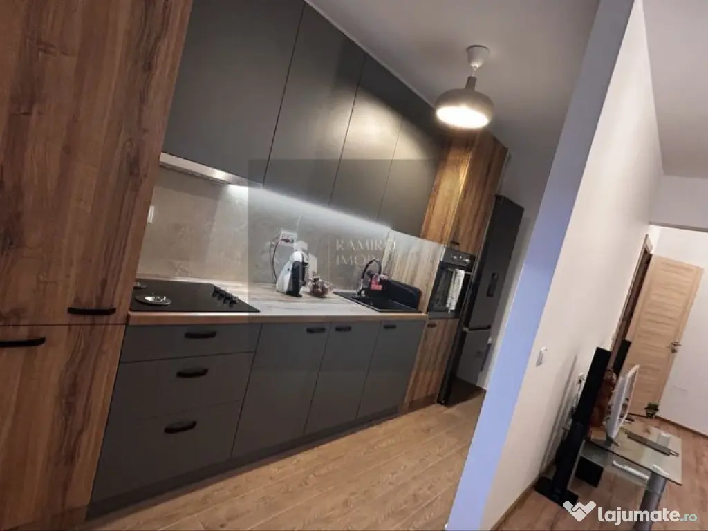 Apartament 2 camere decomandat Grand Arena/Metalurgiei