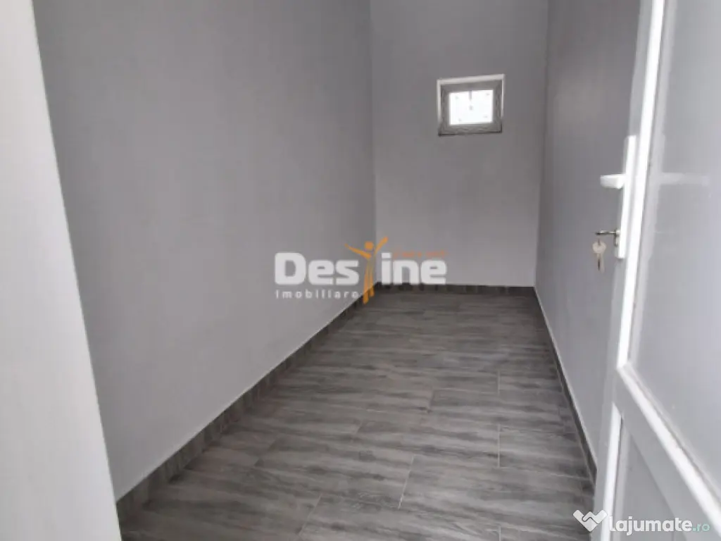 CASĂ tip duplex, situata in Valea Adanca