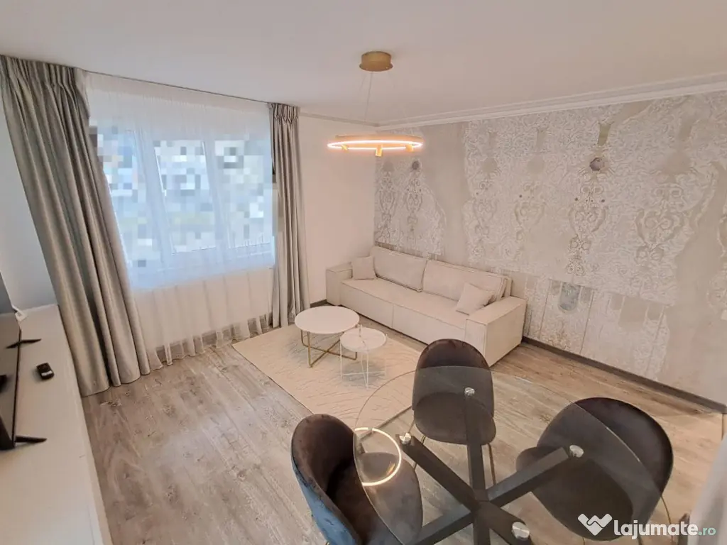 Apartament mobilat lux, la cheie, parcare Floresti zona Terra 