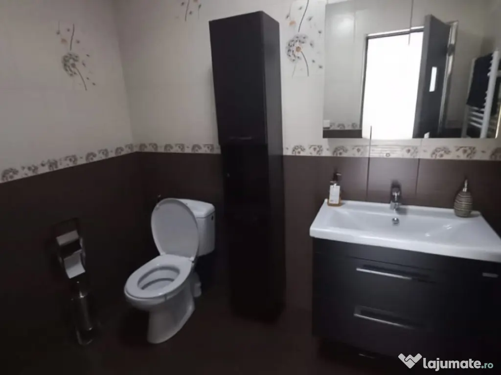 Clădire Business/Medical, 450 mp utili, zona Central 