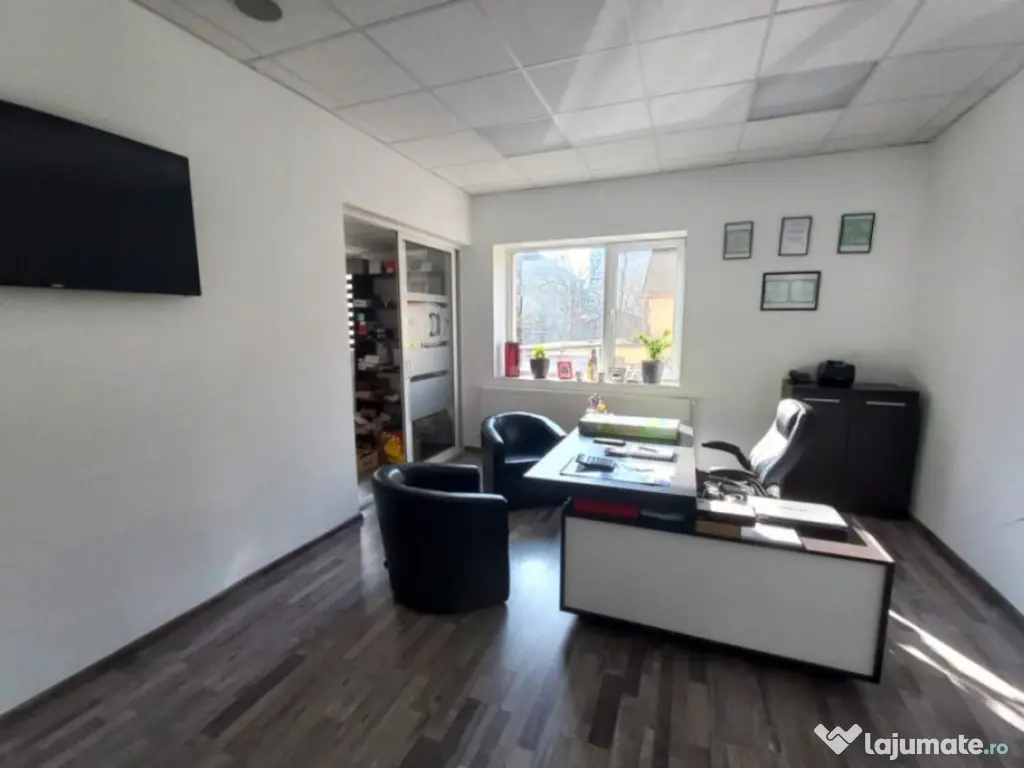 Clădire Business/Medical, 450 mp utili, zona Central 