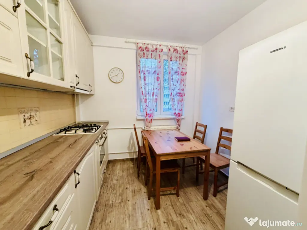 Apartament superb 2 camere la 2 min de metrou Romancierilor