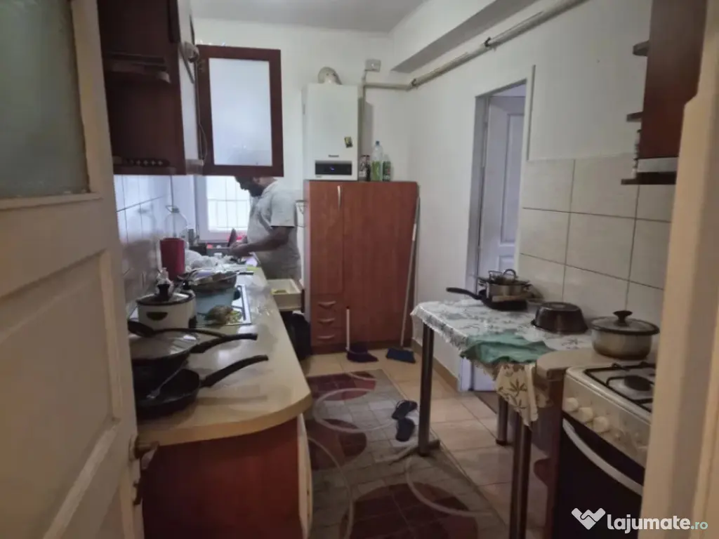 Apartament 2 camere, circular - zona Centru Civic