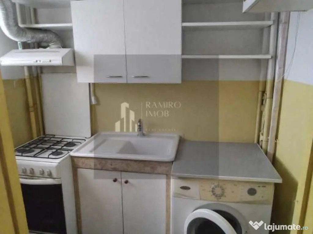 APARTAMENT 2 CAMERE, SECTOR 4/MOLDOVITA, APARATORII PATRIEI