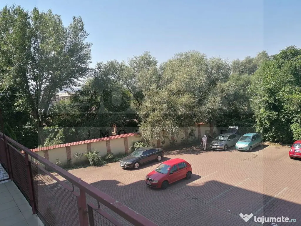 Apartament 1 camera, 34 mp, balcon, bloc nou, zona Liberty 