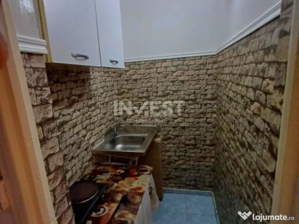 Garsoniera-Podu Ros-etaj 2 