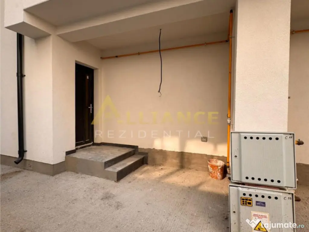 Casa P 1 Pod, 4 camere - 2 bai - OLTENITEI 