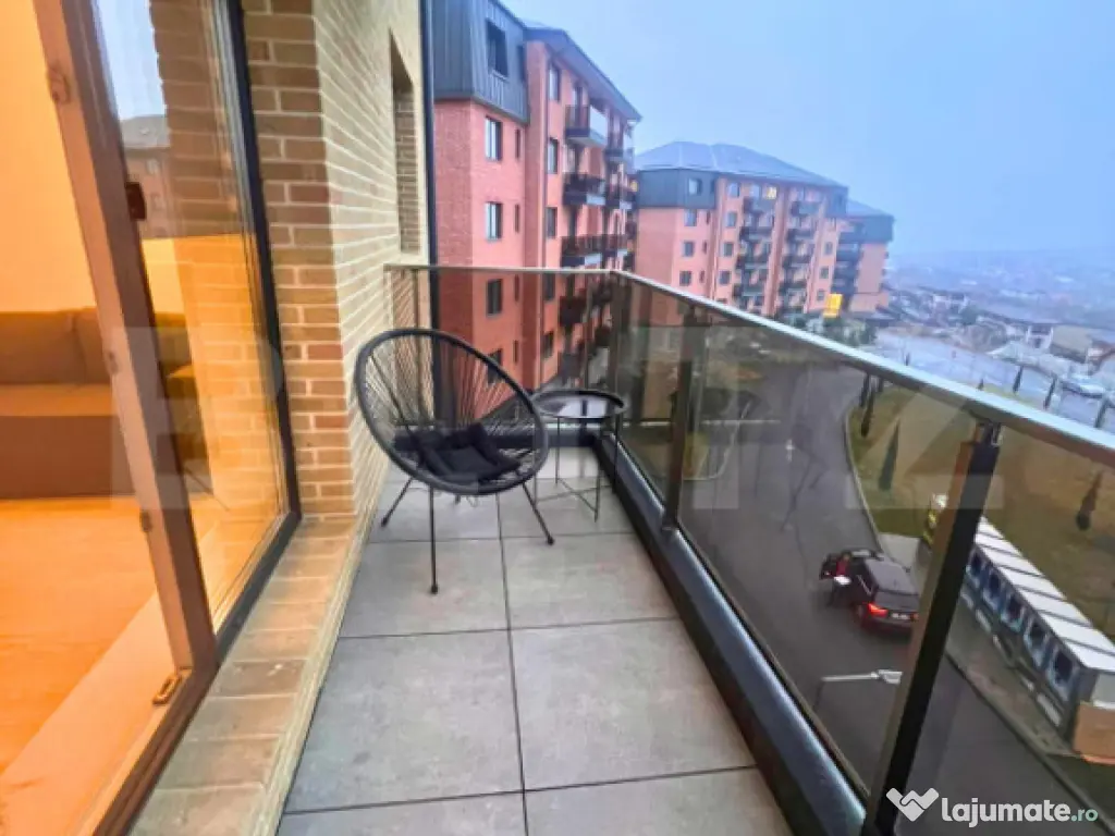 Apartament 2 camere decomandat + dressing | Parcare subteran 