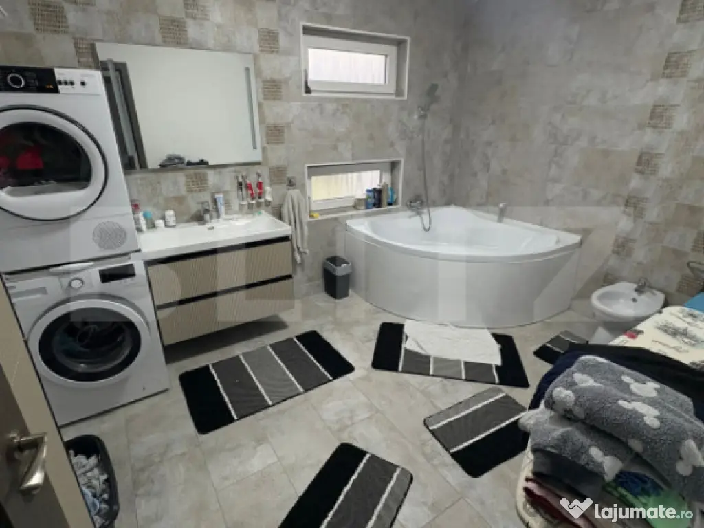 Casa Individuala, 4 camere, 120 mp + 500 mp teren - Bistrita 