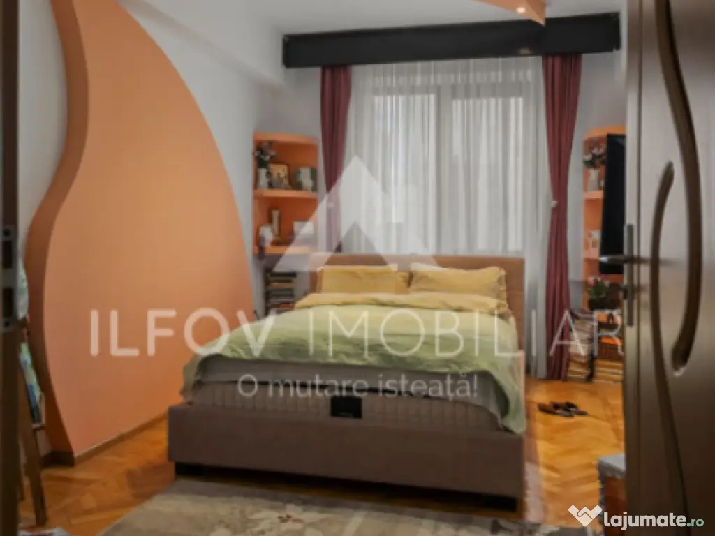 Apartament 3 camere Pța Romană, vedere spre spate, spațio 