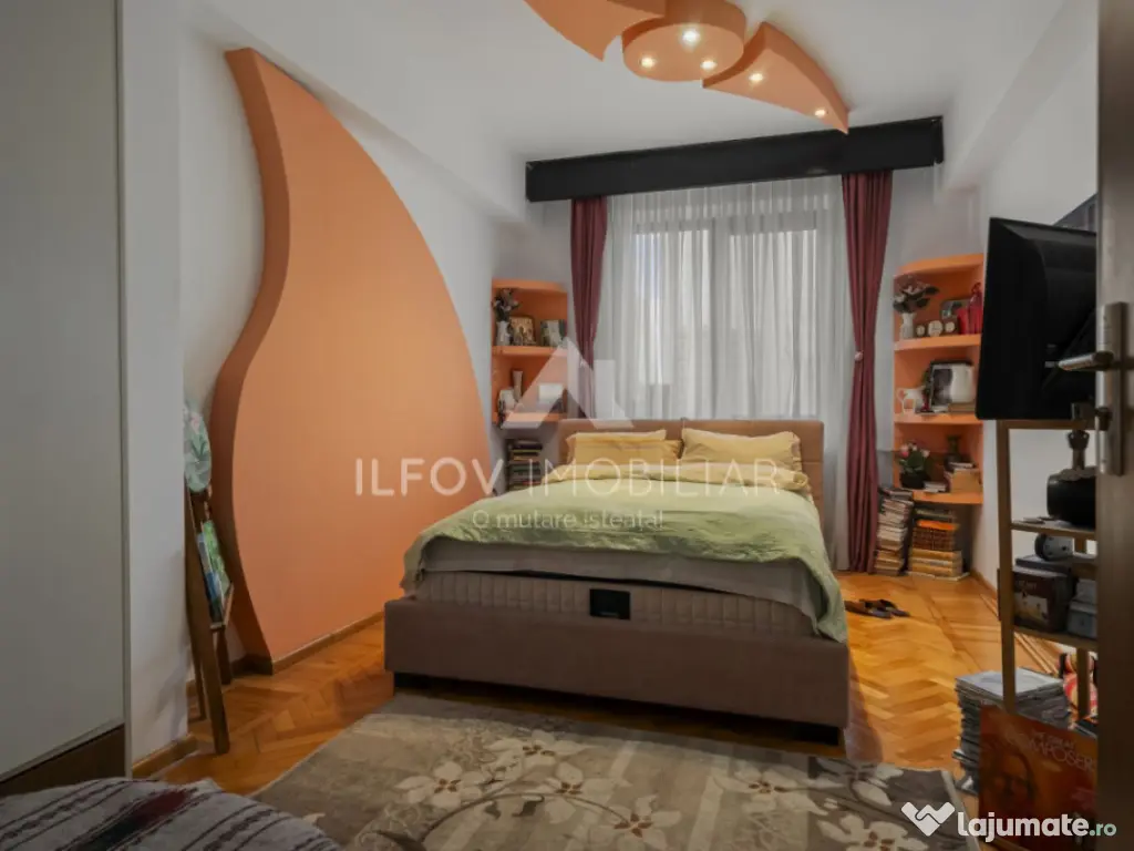 Apartament 3 camere Pța Romană, vedere spre spate, spațio 