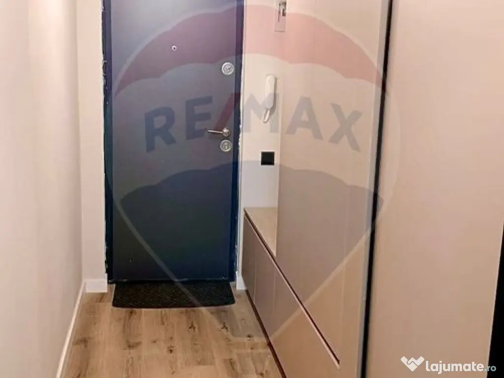 Apartament 3 camere de inchiriat 