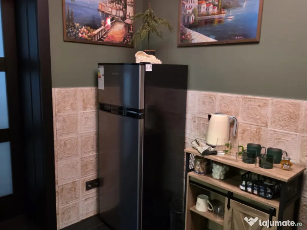 Garsoniera decomandata, 34 mp, Ultracentral - Ramada 