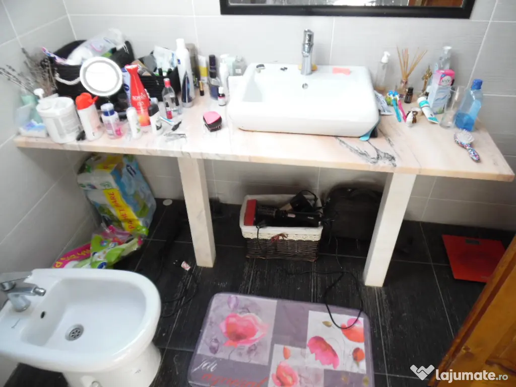 Vand casa in Deva, zona Calugareni, partea de jos, D+P+M, 