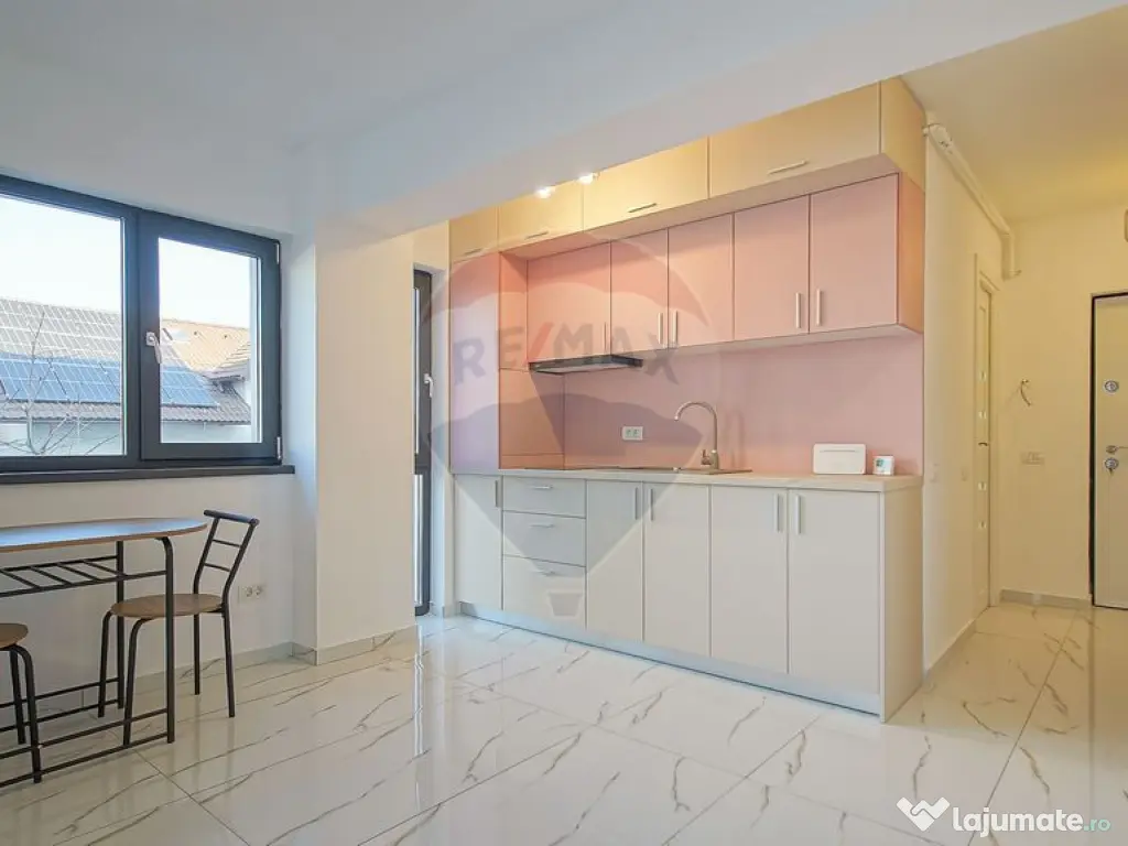 Garsoniera de închiriat, parcare subterana, etaj 1 | Zon... 