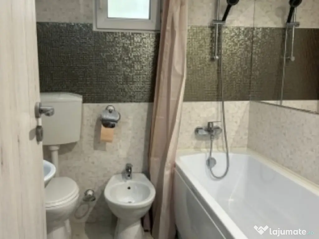 Apartament 4 camere decomandat, 80mp, zona Fizicienilor, 175.000euro 