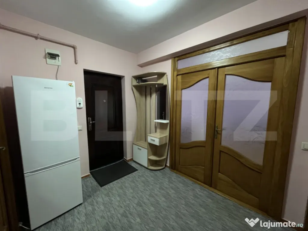 Apartament 2 camere, decomandate, 49 mp, zona Florilor 