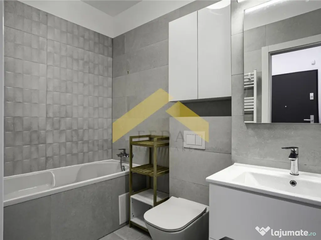 Apartament cu 2 camere de Adora Park 