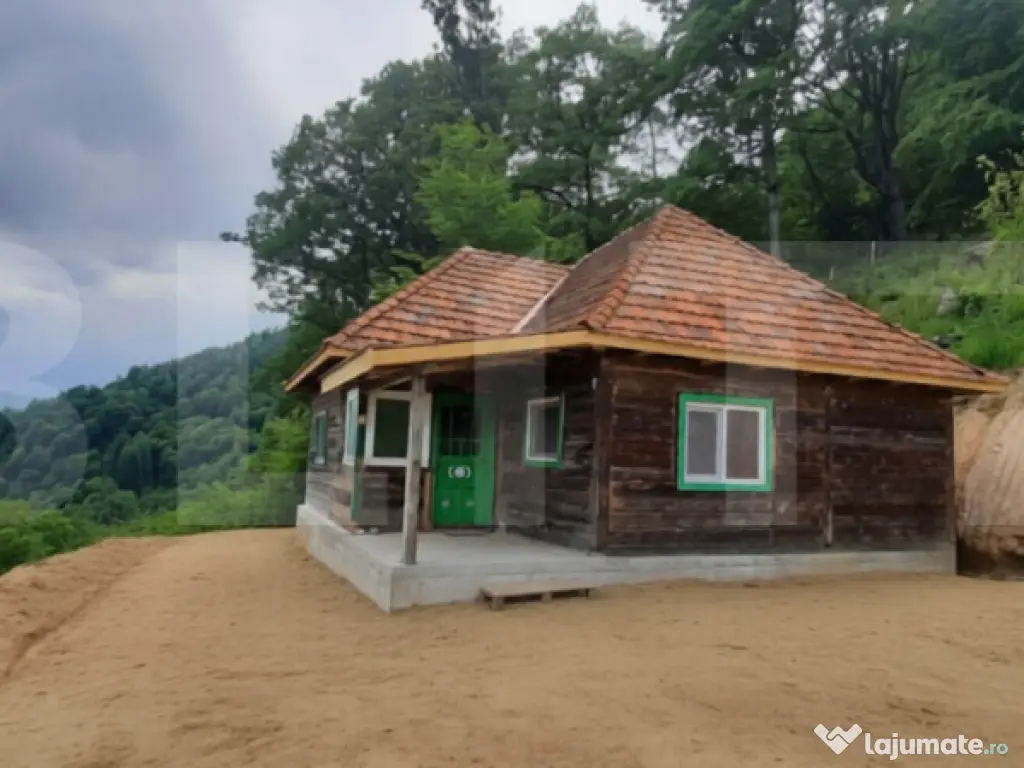Cabana superbă din bârne de lemn, zona montana – Șugag 