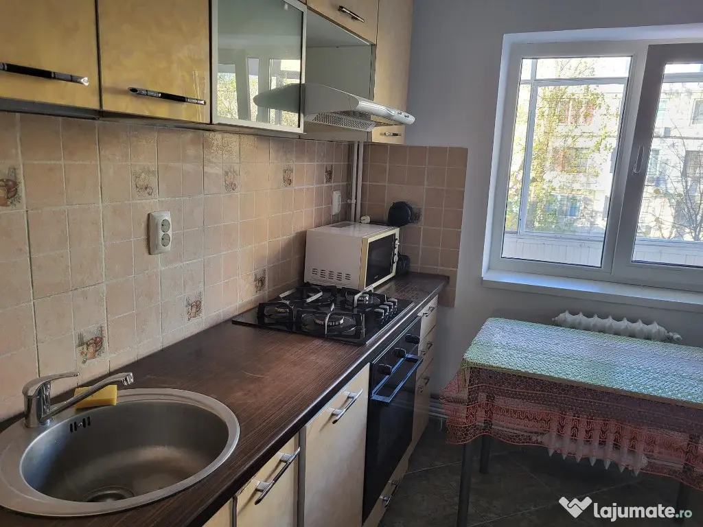 Ap. 2 cam. dec., CT, mobilat/utilat,Bd.Chimiei-IULIUS MALL 