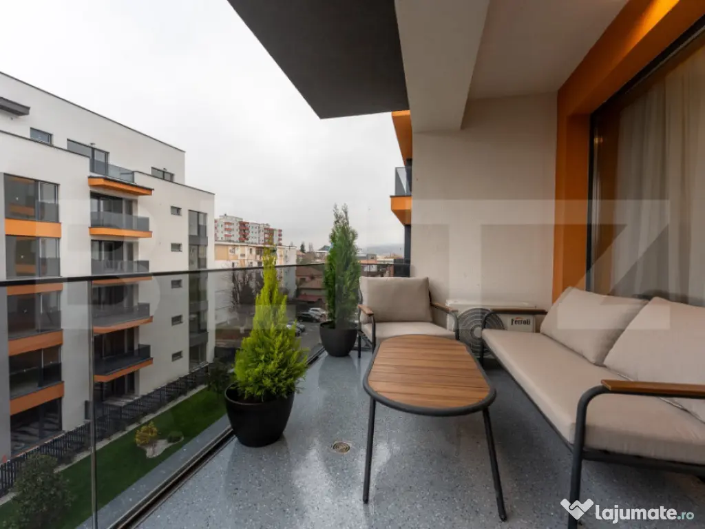 Apartament lu, 2 camere, 58 mp, intermediar, terasă, garaj,