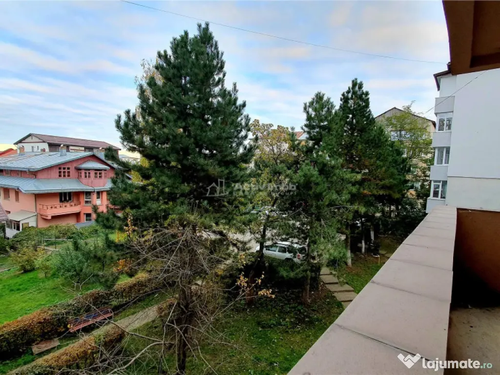 Apartament generos - 3 camere - 87 mp - etaj 2 - Obcini 