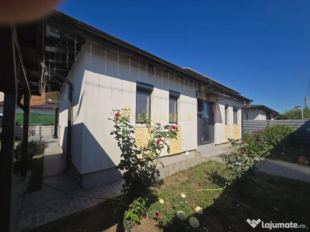 Casa individuala mobilata utilata - 3 camere 1 baie - teren