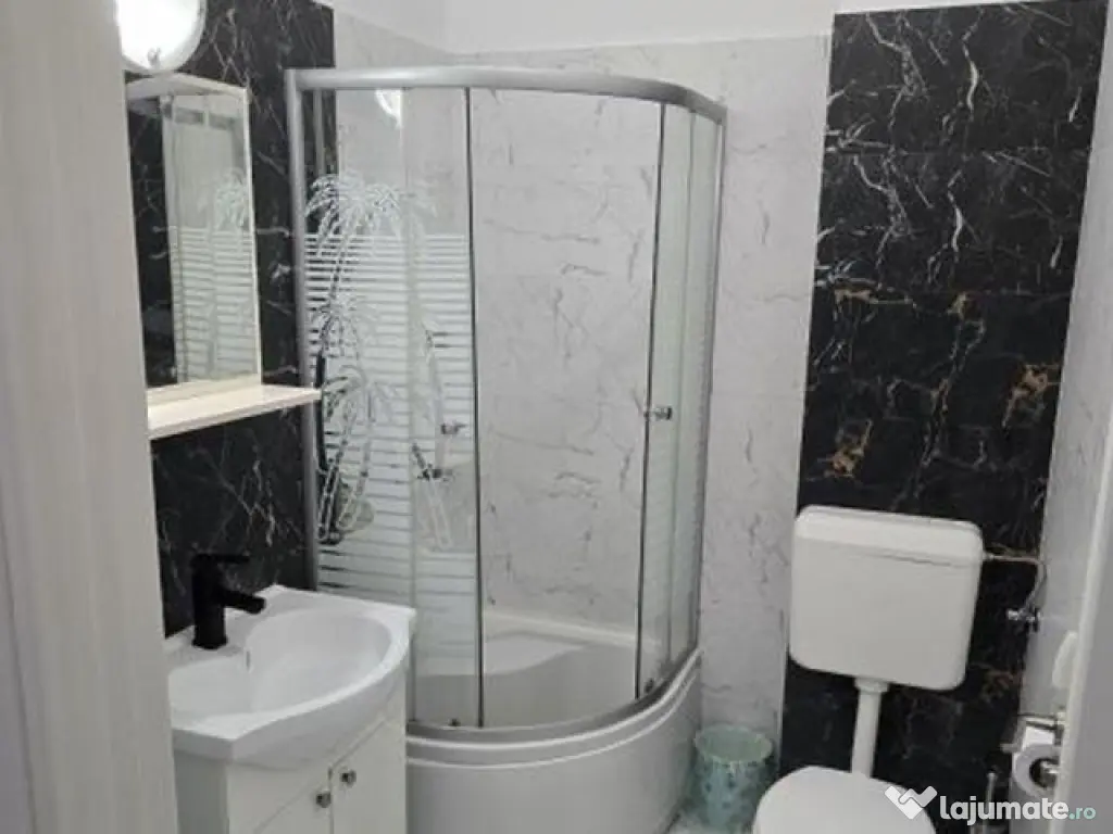 Eroii revolutiei bloc nou etaj 1 