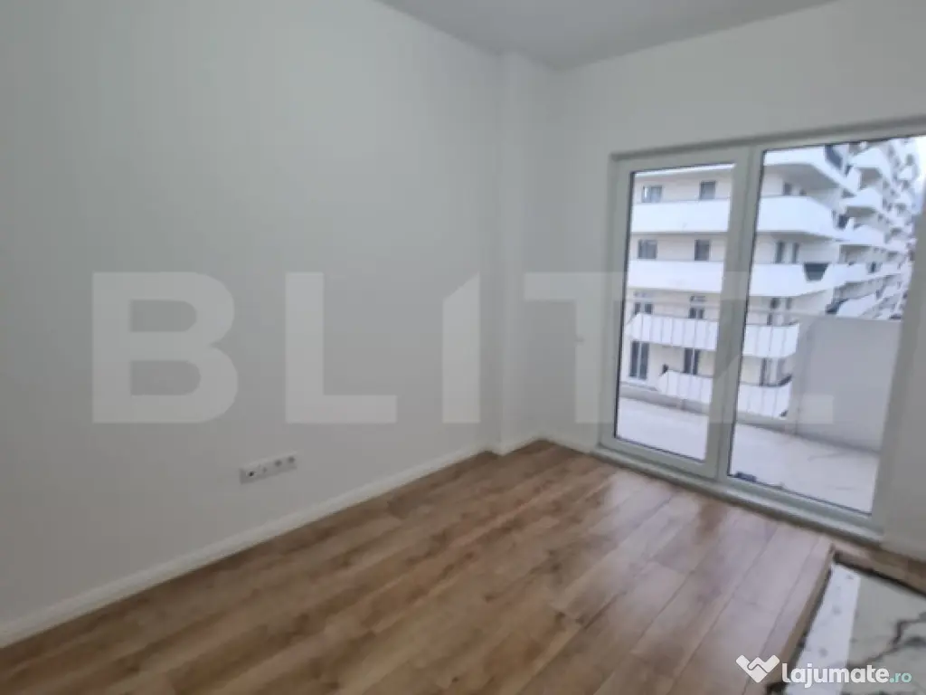 Apartament cu 2 camere, finisaje noi, terasa, parcare subter 
