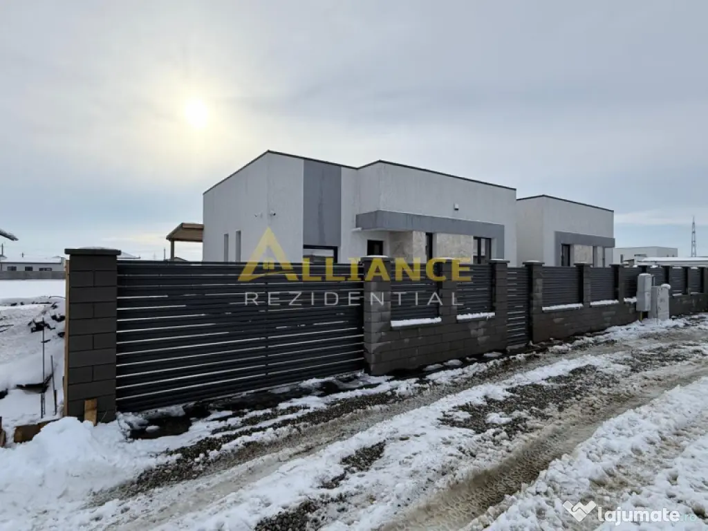 Casa Individuala - 3 camere - 2 bai - 371 mp teren 