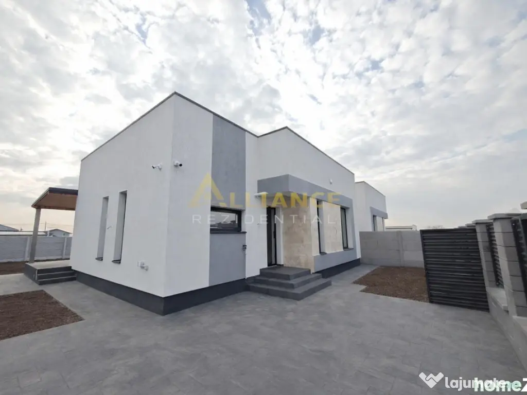 Casa Individuala - 3 camere - 2 bai - 371 mp teren