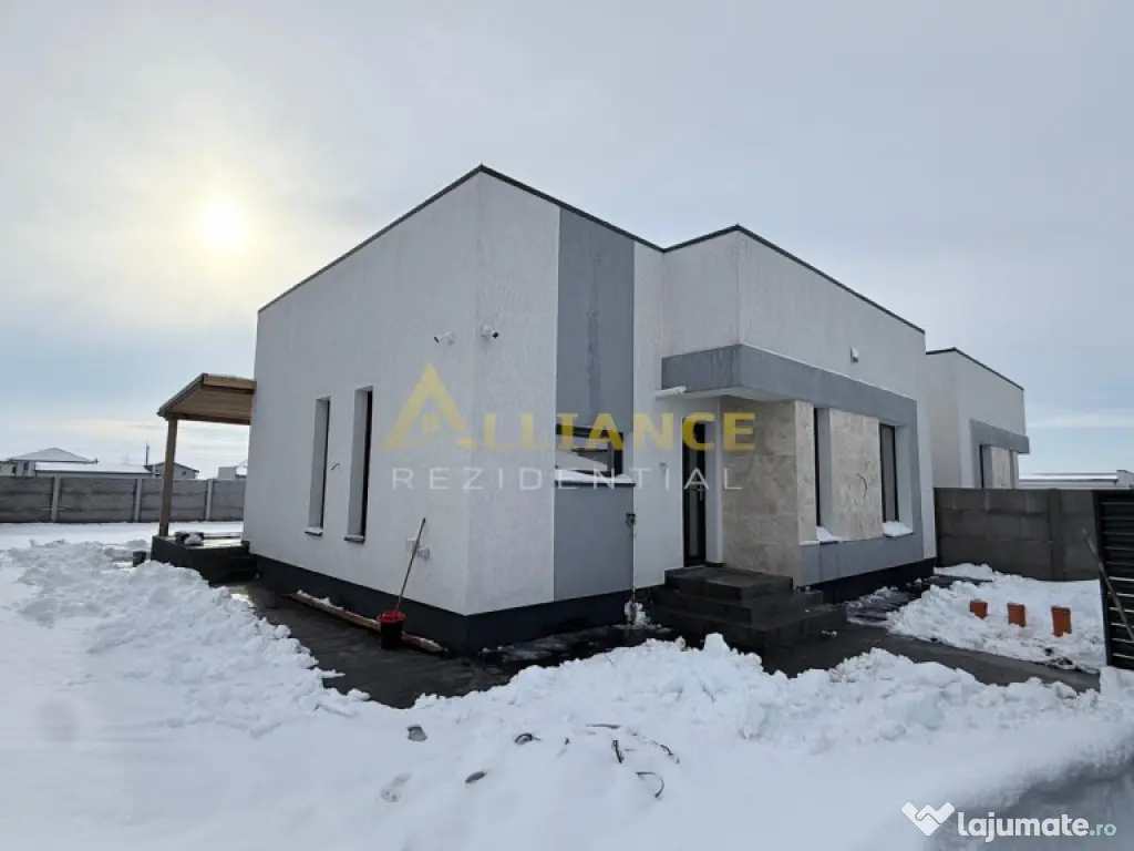 Casa Individuala - 3 camere - 2 bai - 371 mp teren 